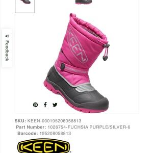 Keen girls winter boots in fuchsia